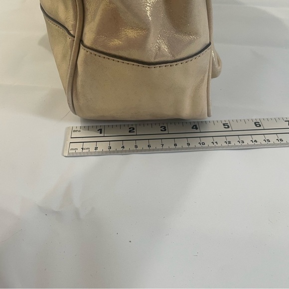 β¨ Coach Poppy Camelia Leather Pushlock Tote β Limited Edition β¨ - Picture 9 of 16